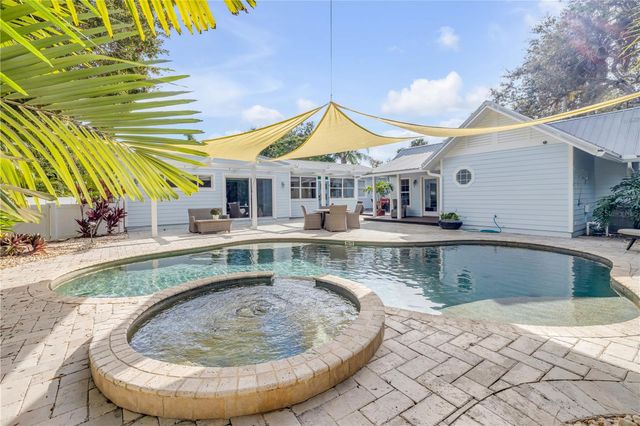 506 YUPON AVENUE, New Smyrna Beach, FL 32169