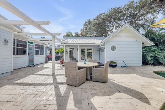506 YUPON AVENUE, New Smyrna Beach, FL 32169