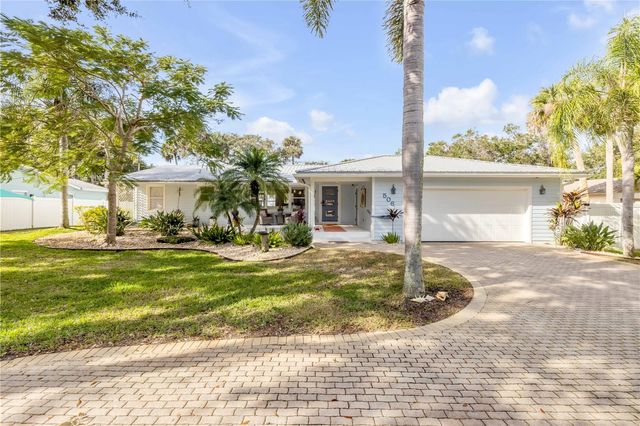506 YUPON AVENUE, New Smyrna Beach, FL 32169