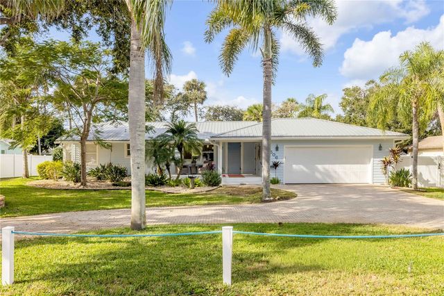 506 YUPON AVENUE, New Smyrna Beach, FL 32169