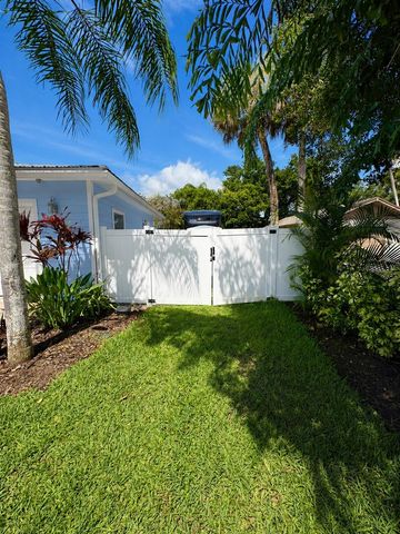 506 YUPON AVENUE, New Smyrna Beach, FL 32169