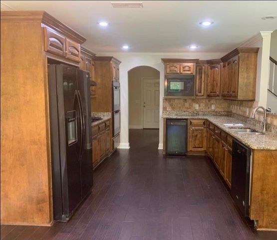 4000 Cox Road, Sumter, SC 29154