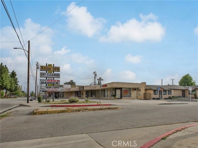 610 N Azusa Avenue, West Covina, CA 91791