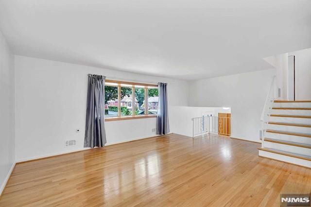 516 Knickerbocker Road, Cresskill, NJ 07626