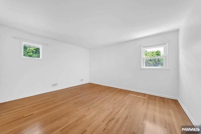 516 Knickerbocker Road, Cresskill, NJ 07626