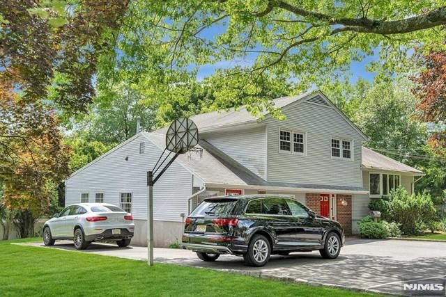 516 Knickerbocker Road, Cresskill, NJ 07626
