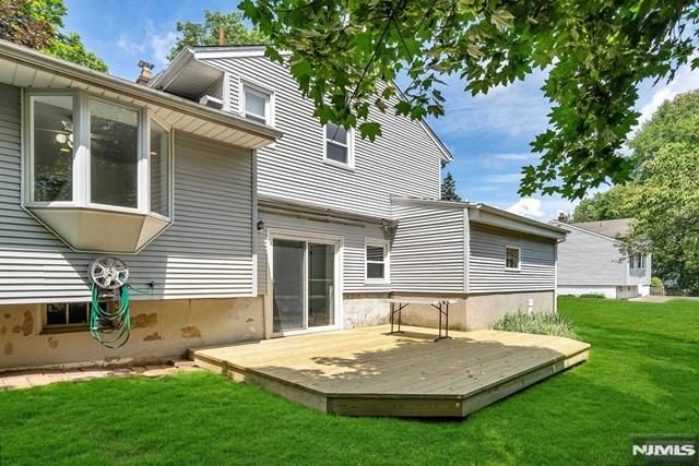 516 Knickerbocker Road, Cresskill, NJ 07626