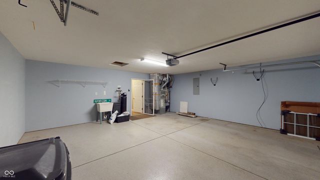 1318 Hamilton Drive, Greenwood, IN 46143