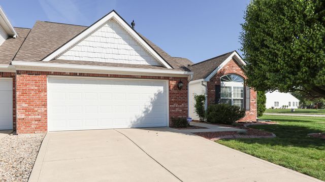 1318 Hamilton Drive, Greenwood, IN 46143