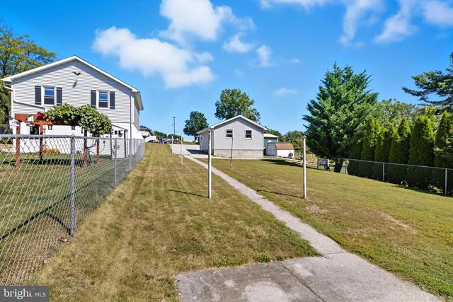 782 EDGEGROVE RD, Hanover, PA 17331