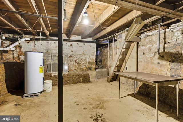 782 EDGEGROVE RD, Hanover, PA 17331