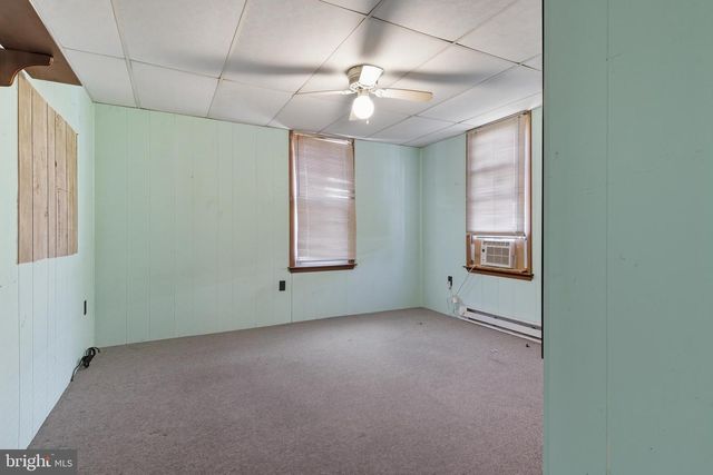 782 EDGEGROVE RD, Hanover, PA 17331