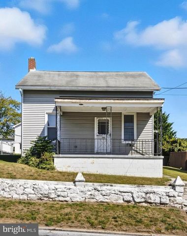 782 EDGEGROVE RD, Hanover, PA 17331
