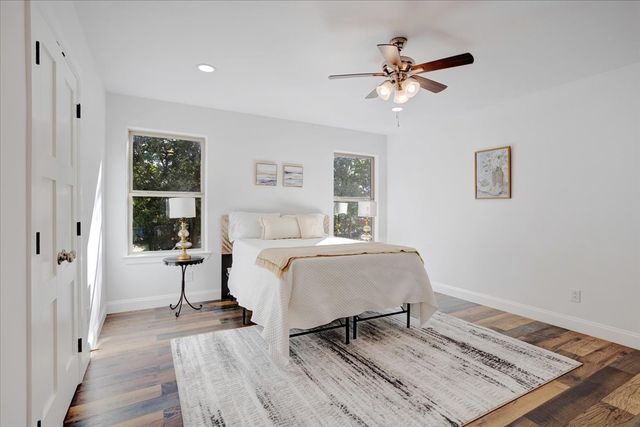 402 W Sam Rayburn Road, Ector, TX 75439