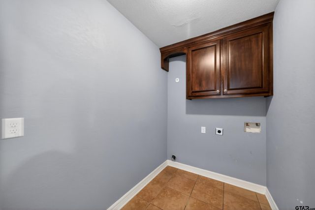13631 Gena Drive, Tyler, TX 75709
