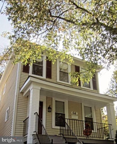 641 49TH ST NE, Washington, DC 20019