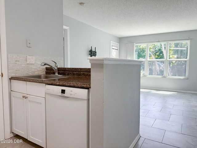 1401 S Palmetto Ave Apt 111, Daytona Beach, FL 32114