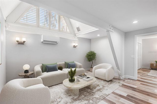 1817 BEACHWAY LN, Odessa, FL 33556