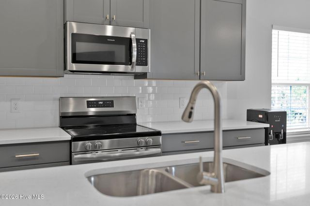 743 Saulston Circle SE, Bolivia, NC 28422