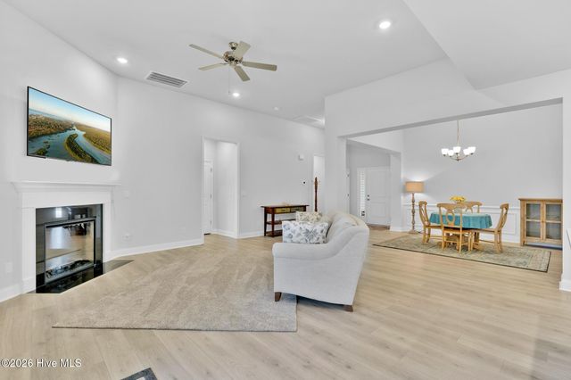 743 Saulston Circle SE, Bolivia, NC 28422