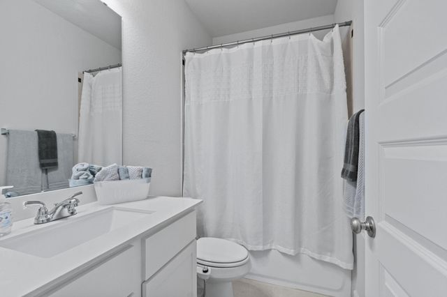 282 Sky Top Drive, Montgomery, TX 77316