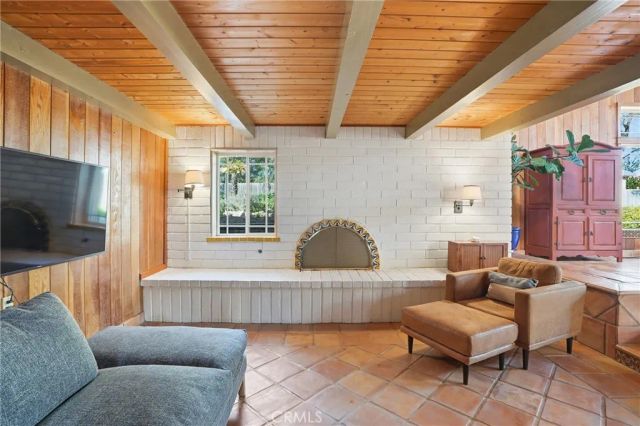 1251 Mesa Oaks, Lompoc, CA 93436