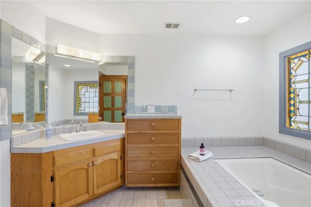 1251 Mesa Oaks, Lompoc, CA 93436