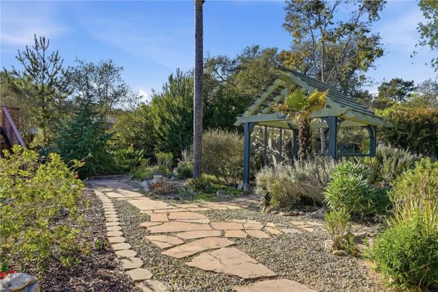 1251 Mesa Oaks, Lompoc, CA 93436