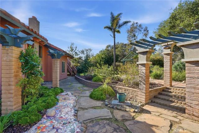 1251 Mesa Oaks, Lompoc, CA 93436