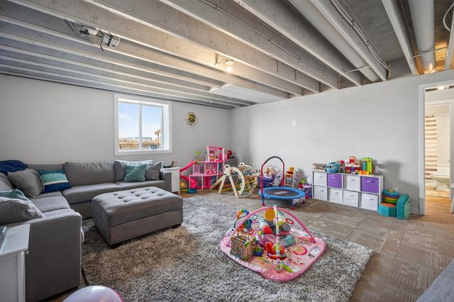 904 Cove Street SE, Bondurant, IA 50035