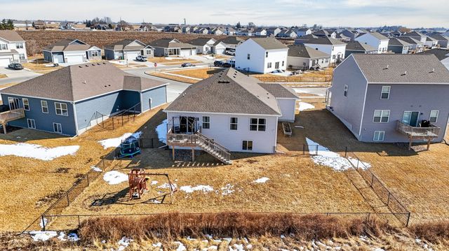 904 Cove Street SE, Bondurant, IA 50035