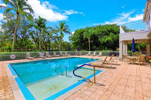 5870 Three Iron Drive 4-401, Naples, FL 34110