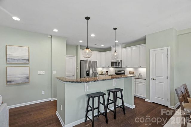 3719 Dolly Madison Road, Charlotte, NC 28208