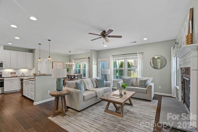 3719 Dolly Madison Road, Charlotte, NC 28208