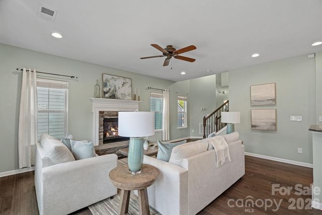 3719 Dolly Madison Road, Charlotte, NC 28208