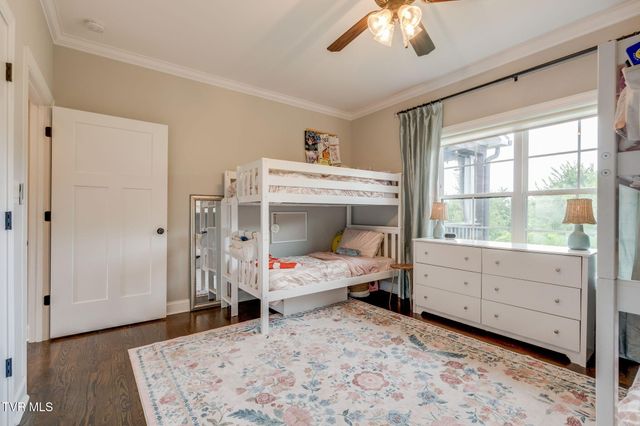 121 Sunset Ridge Boulevard, Johnson City, TN 37615