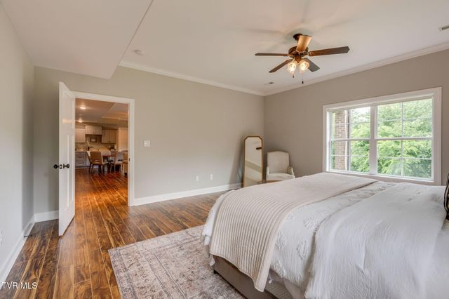 121 Sunset Ridge Boulevard, Johnson City, TN 37615
