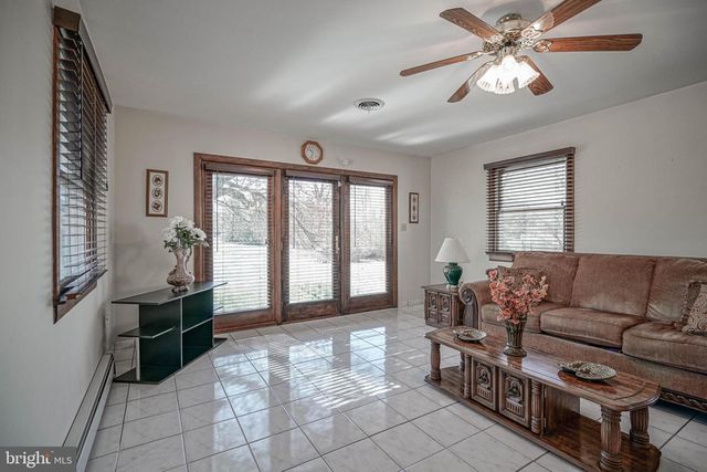 366 NORTH ST, Hammonton, NJ 08037