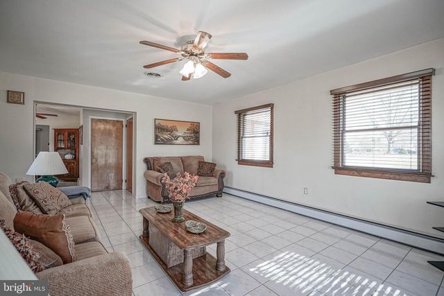 366 NORTH ST, Hammonton, NJ 08037