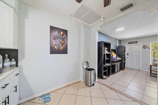 87 SAINT LUCIE AVENUE, Sarasota, FL 34232