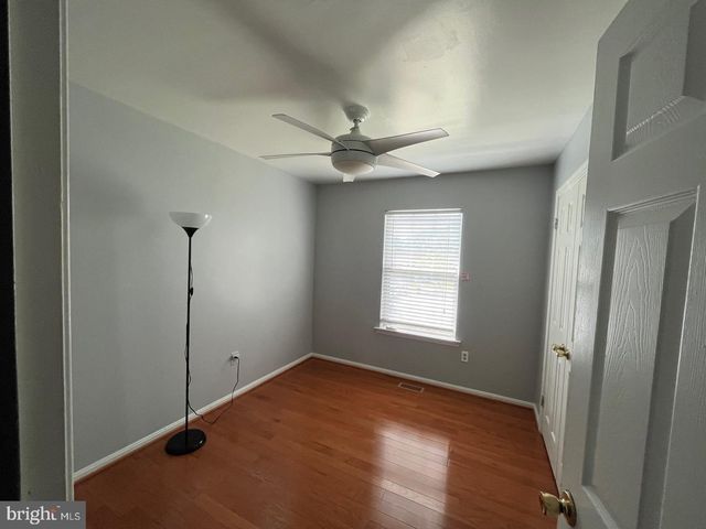 5102 NANTUCKET RD, College Park, MD 20740