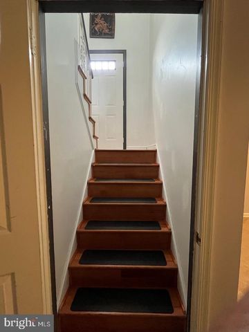 5102 NANTUCKET RD, College Park, MD 20740
