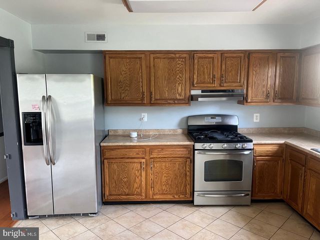 5102 NANTUCKET RD, College Park, MD 20740