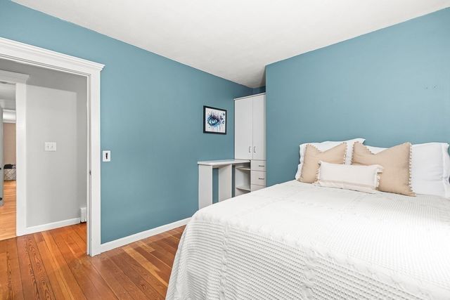 8 Moore Road, Westford, MA 01886