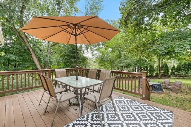 8 Moore Road, Westford, MA 01886