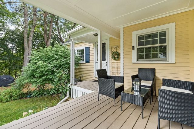8 Moore Road, Westford, MA 01886