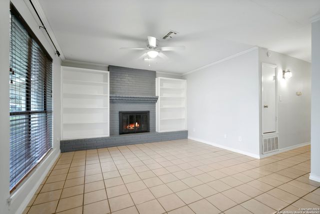 940 HAYSELTON AVE, New Braunfels, TX 78130