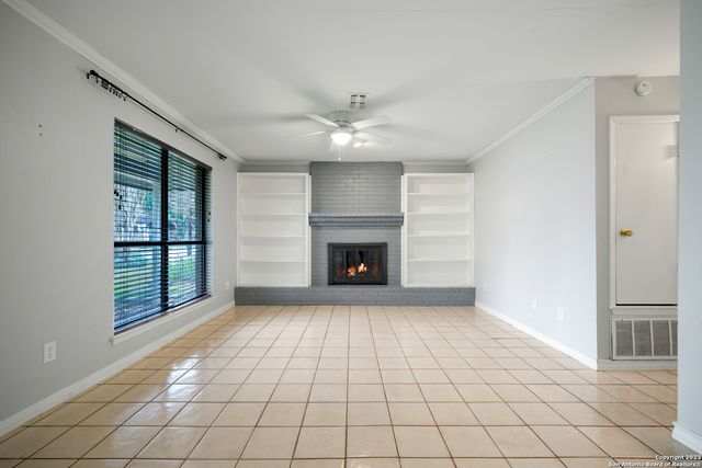 940 HAYSELTON AVE, New Braunfels, TX 78130