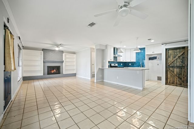 940 HAYSELTON AVE, New Braunfels, TX 78130