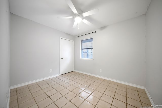 940 HAYSELTON AVE, New Braunfels, TX 78130